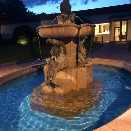 Parco Sassi מלון 3*