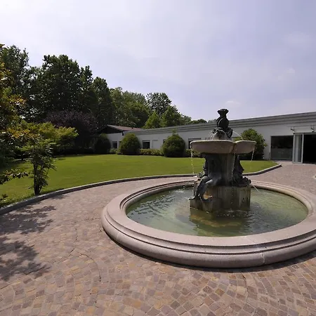 מלון Parco Sassi